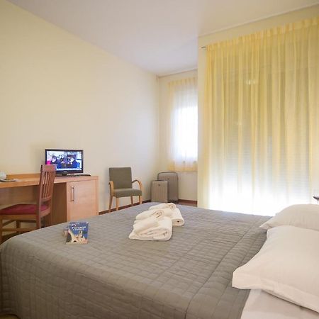 Hotel Foresteria Вольтерра Экстерьер фото