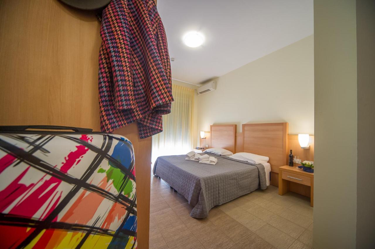 Hotel Foresteria Вольтерра Экстерьер фото