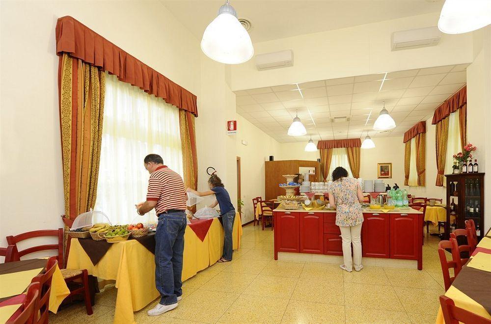 Hotel Foresteria Вольтерра Экстерьер фото